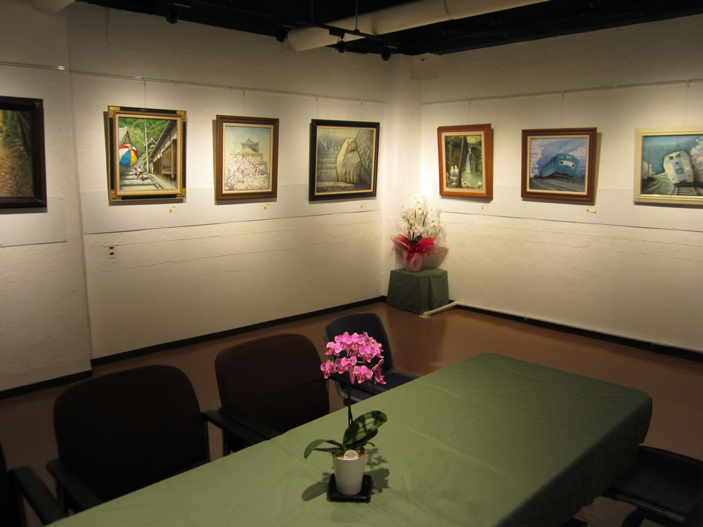 第4回個 油絵絵画展会場風景 1 第4回個 油絵絵画展会場風景 1